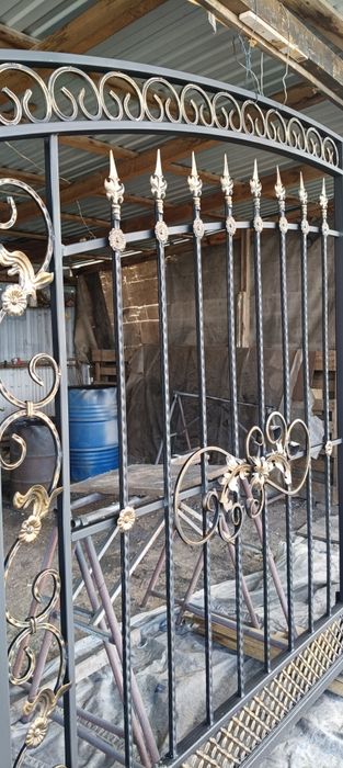 Продам новые красивые ворота