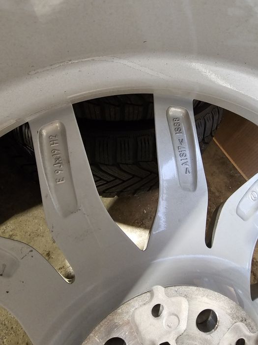 Jante BMW X5/X6 G05/G06 R19 originale cu anvelope iarna