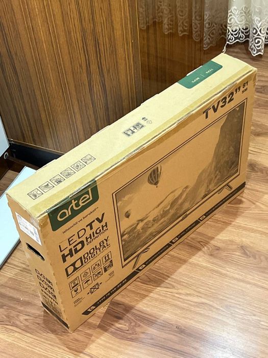 телевизор 32 artel , НОВЫЙ на упаковке , не открывали