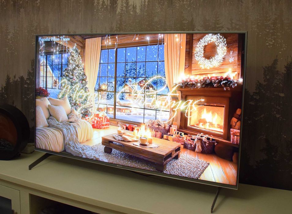 televizor smart Sony Bravia UHD 138 cm