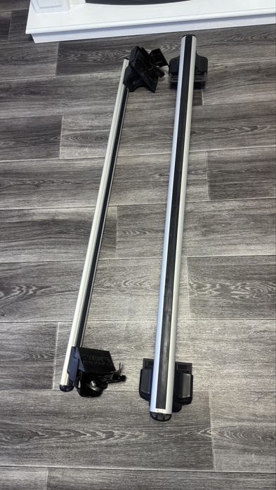 Продам поперечины на крышу