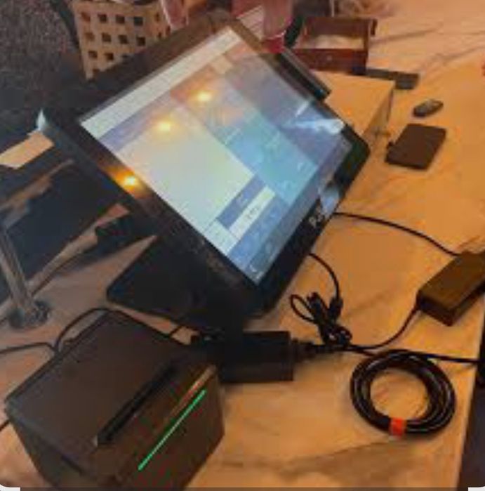 Моноблок и принтер  Umag