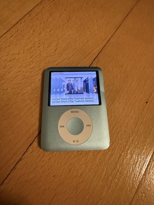 Apple iPod touch 4th generation 32 Gb, negru