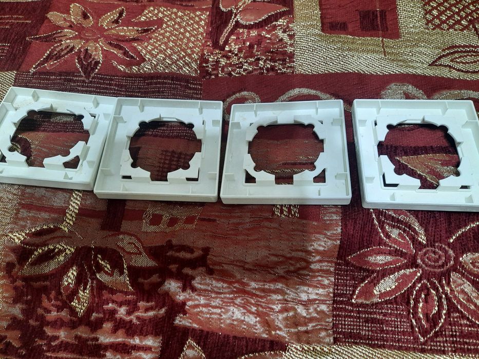 Рамки для выключателей