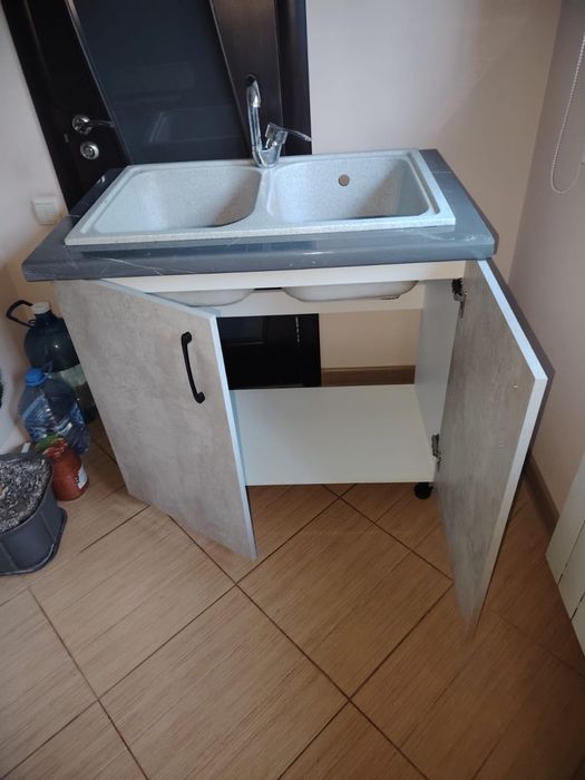 Продам тумбу мойку