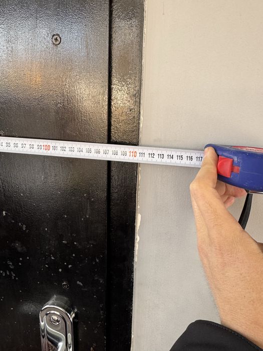 Двери железные б/у