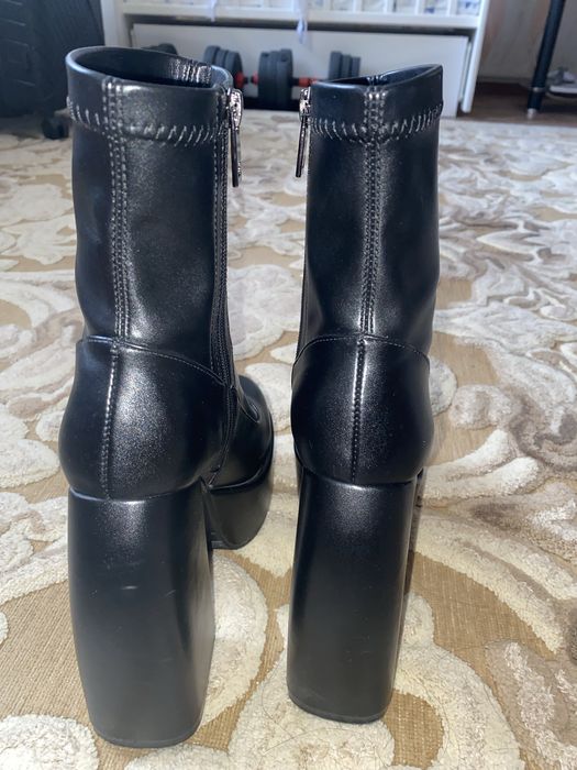 Продам ботильоны