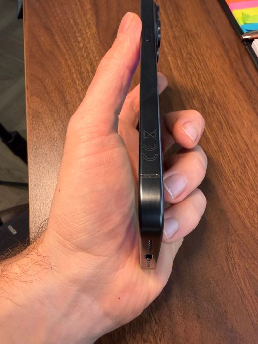 Iphone 15 PRO MAX - 256GB - Stare Impecabila