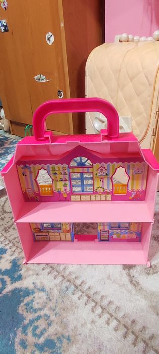 Продам дома для кукол , для Барби