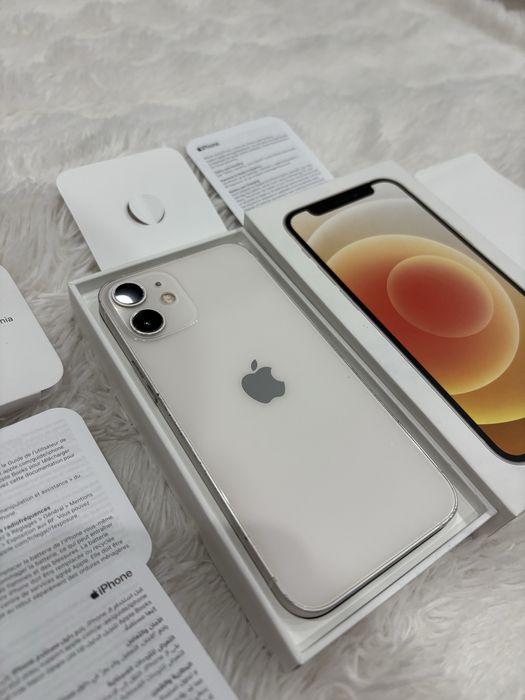 Срочно продам айфон 12 мини