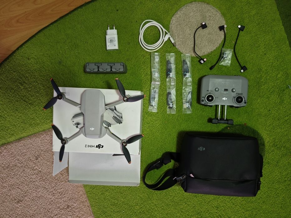 Drona 4k DJI Mini 2, fly more combo