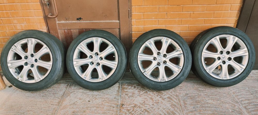 Продам диски с резиной