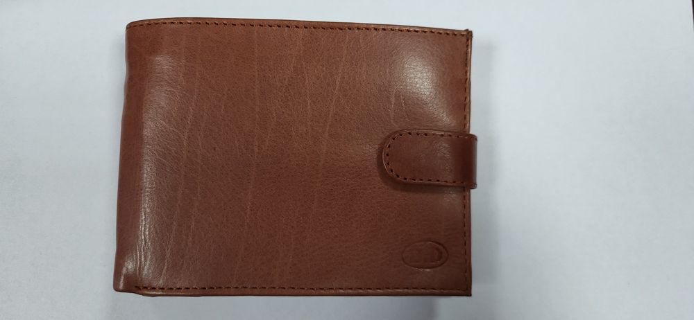 Кожаный портмоне