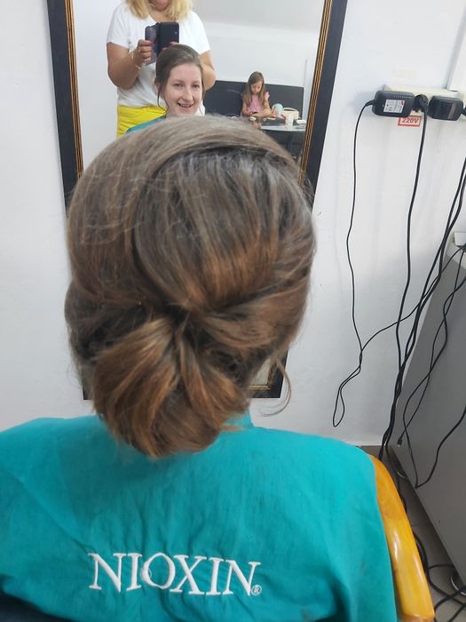 Salon Terezian Simion Barnutiu