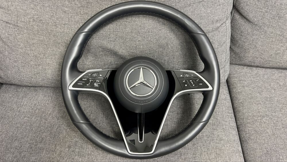 Волан Mercedes W222 W223 AMG Волани