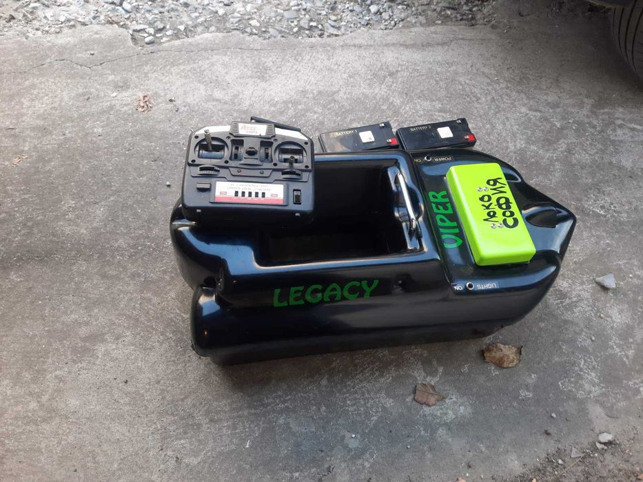 Лодка за захранка!