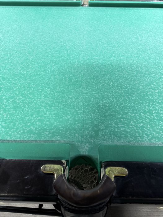 grafit stol sotiladi 8ta aramit toshlari bn 68li svitilnik burcak polk