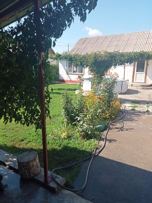 Продаеться отдельный дом