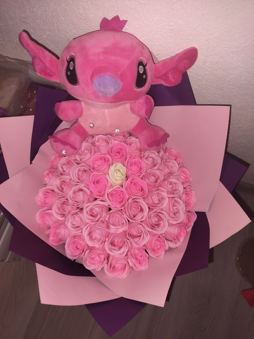 Flori săpun și satin