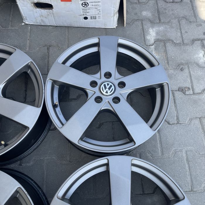 Jante aliaj VW Golf 6 7 Jetta Caddy Touran Passat 17 5x112
