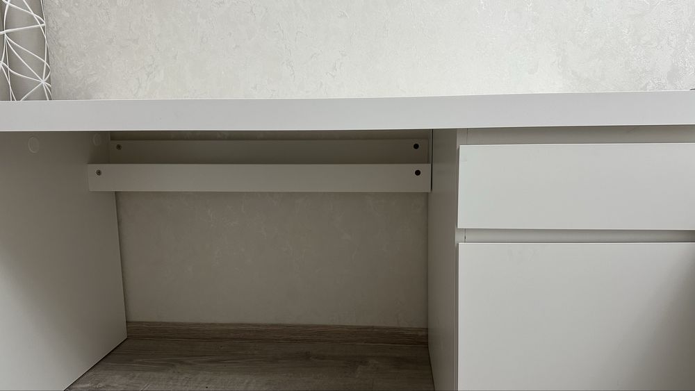 Икеа письменный стол мальм