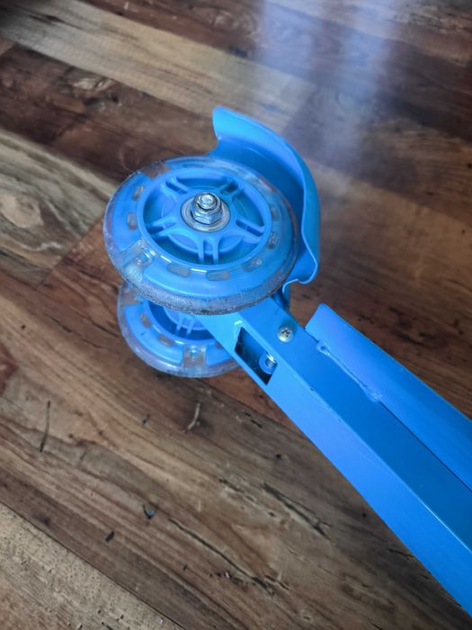 Trotineta copii cadru metalic roti silicon