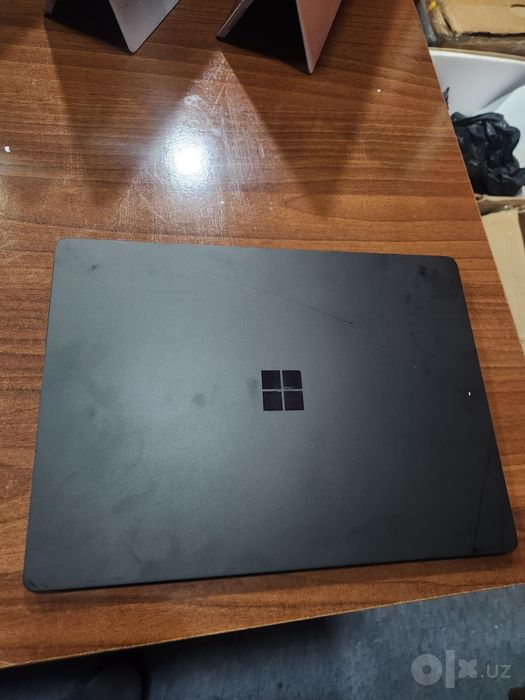 Microsoft Surface (16ga 256 16ga 512)