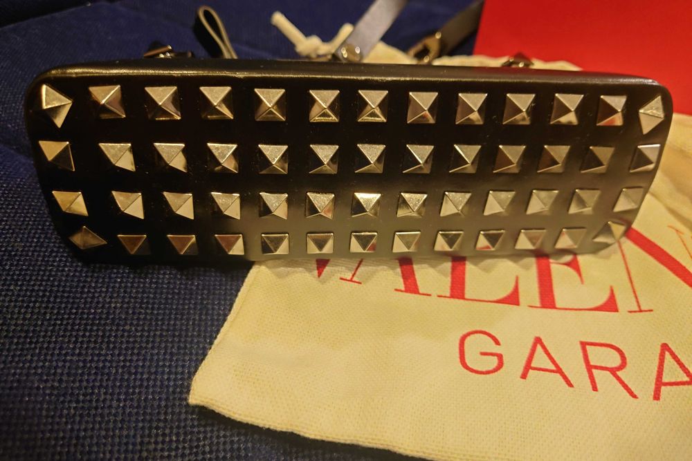 Valentino Garavani mini Rockstud 100% оригинална