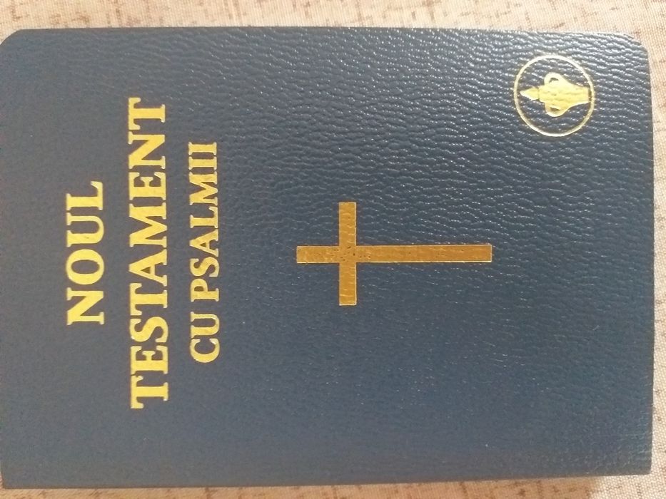 3 BIBLII noi,40 carti religie,iconite-ghid.turistice