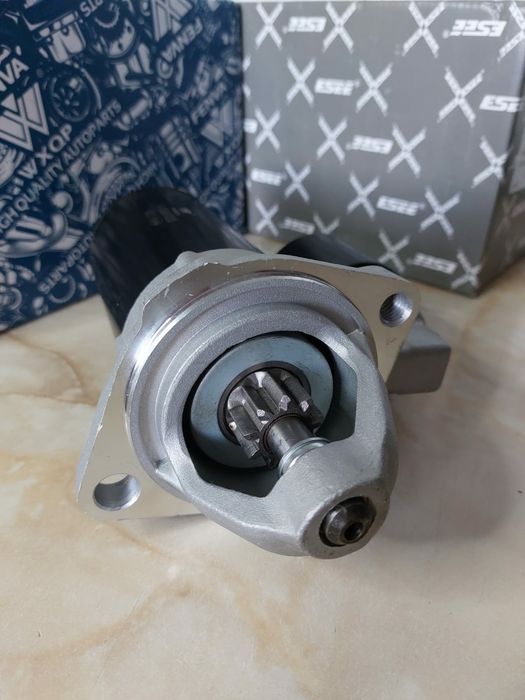 Стартер AUDI 2.3(5цилиндров)