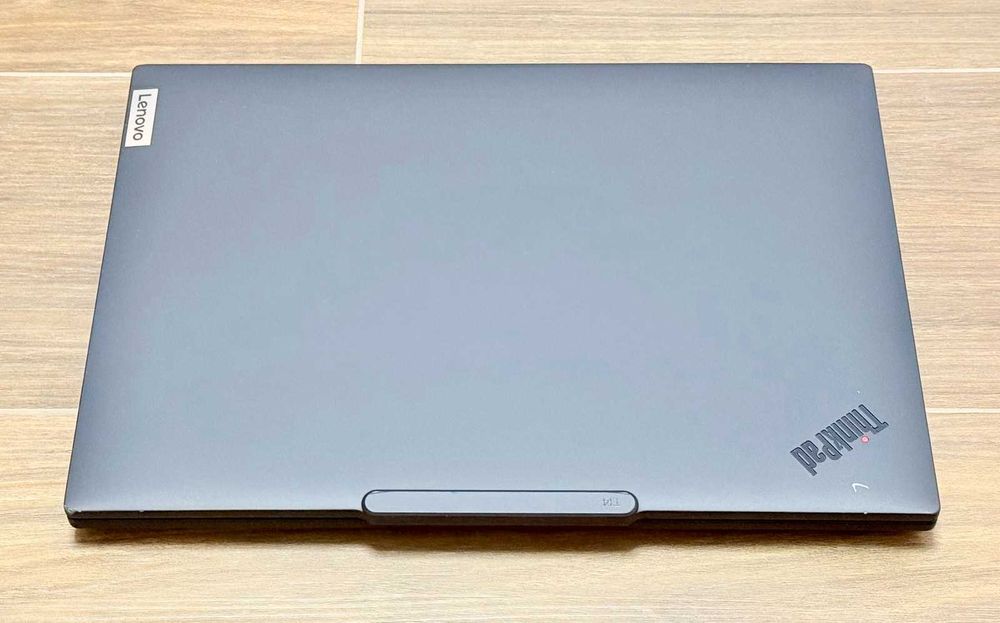 Core Ultra 7 155U / Lenovo ThinkPad T14 Gen 5 / 16GB DDR5 / 512GB SSD / 14″ FHD+ / Гаранция - 12м.
