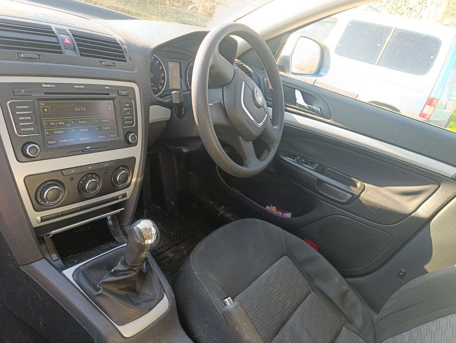 Шкода Октавия 1.6 тди / Skoda Octavia 1.6 tdi на части