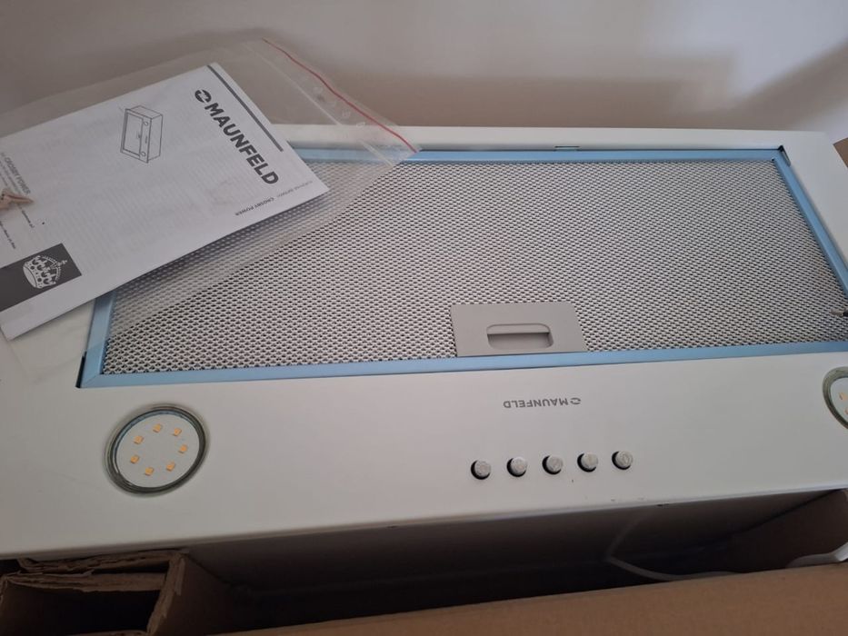 Вытяжка сатылады новый.