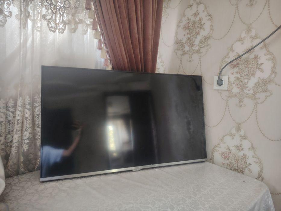 SAMSUNG TV sotiladi