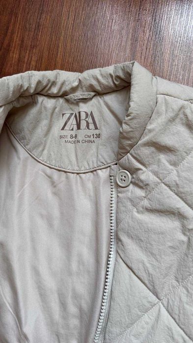Куртка ZARA на девочку 8-9 лет, рост 130 см