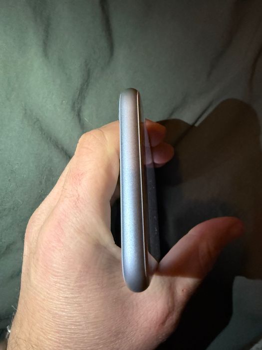 iPhone 8 Silver Baterie 100% telefon Apple ca si nou