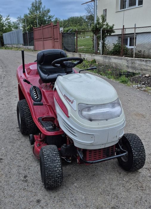 Tractoras gazon Gutbrod 15cp