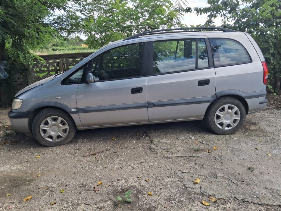 De vânzare: Opel Zafira 2002, 1.8 Benzină și GPL