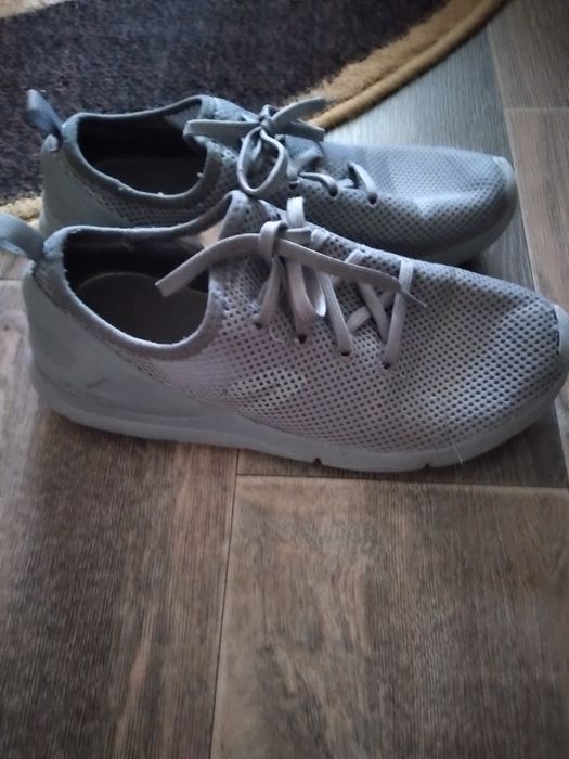 Кроссовки мужские 39р