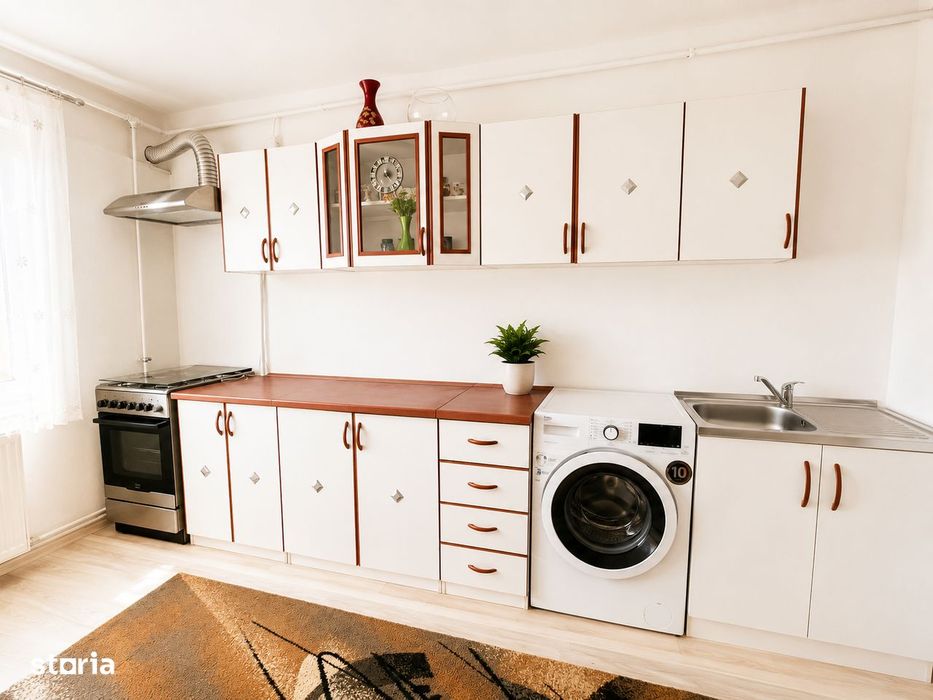 Apartament 2 camere, decomandat, 72 mp utili, zona Tractorul!