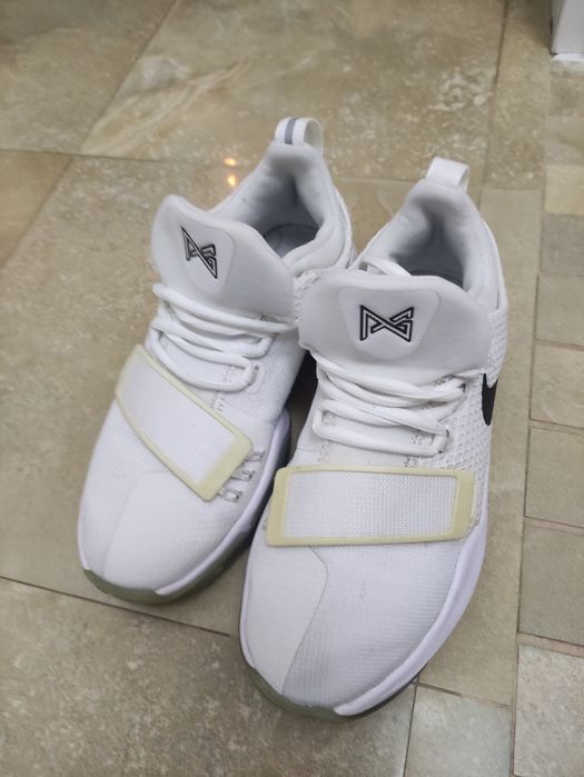 Оригинални маратонки Nike