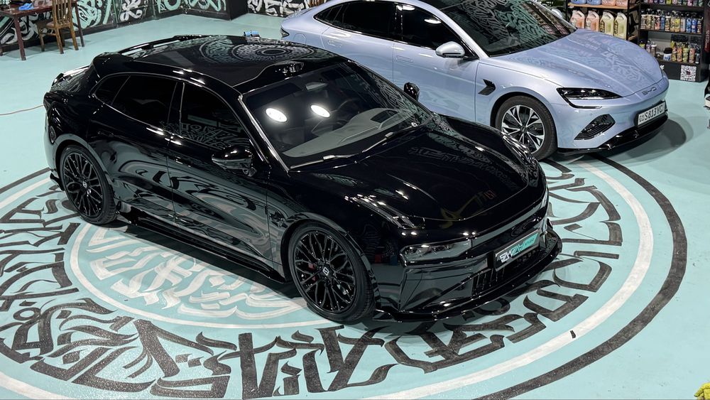 Stealthside - zeekr 001 tuning. Spoiler. Обвесы. Тюнинг. БлэкПиано
