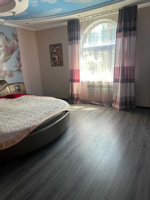 Продам коттедж со всеми коммуникациями