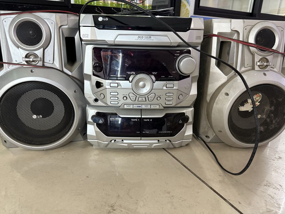 Продам музыкальный центр