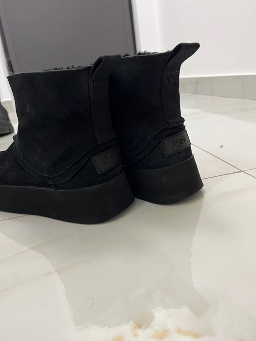 Cizme UGG originale marimea 36