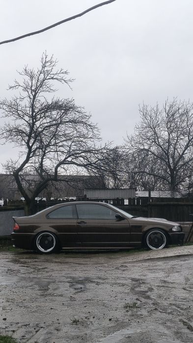 BMW E 46 COUPE AN 99' 2.8 CC Proiect facuta personal de mine culoare castom cu xiralic la soare se vede superb 0799828082