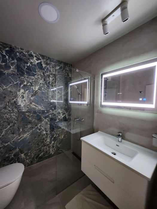 Дава се под наем Тристаен апартамент в Варна, Бриз - 93 кв.м за 2000 € - Снимка #9