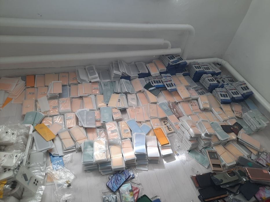 Чехол 200тг стекло 20тг