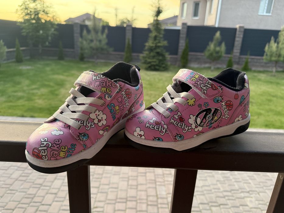 Кроссовки с колесиками Heelys (оригинал)