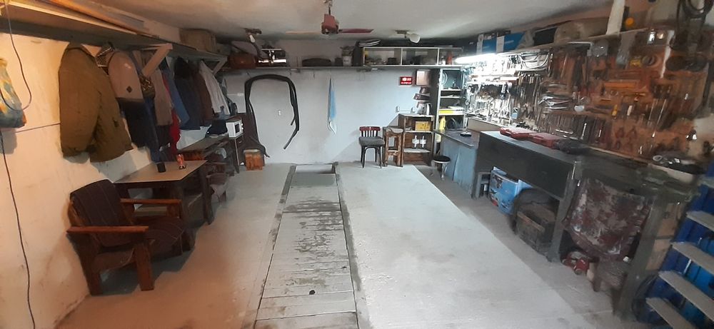 Гранит Гараж продаётся